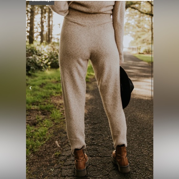 Knit sweater pants - Picture 6 of 8